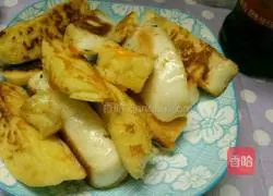 Illustration of how to make golden steamed buns 5