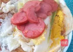 Illustration of the simplest way to make hand cakes 6