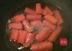 Illustration of how to make carrot and hydrangea steamed buns 2