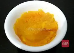 Illustration of how to make golden pumpkin dumplings 3