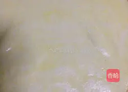 Hot noodle cake.Illustration of how to make it 5