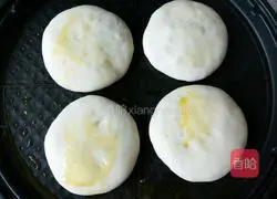 How to make dough cakes with beans and meat fillings Illustration 18