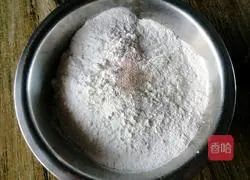 Illustration of making dough sugar cakes 2