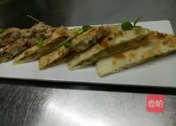 Illustration of how to make Mexican Chili Tuna Cakes 15