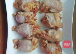 Illustration of how to make chicken legs wrapped in rice 4