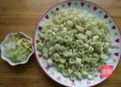 Illustration of how to make kidney bean noodles 1