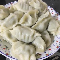 Wild vegetable and pork dumplings