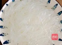 Illustration of how to make fish-flavored fried rice noodles 2