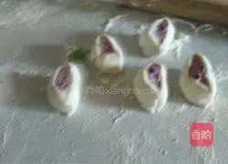 Illustration of how to make rose steamed buns 6