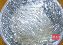 Illustration of how to make horseshoe flower steamed buns 6