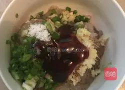 Illustration of how to make shrimp paste and lotus root cake 5