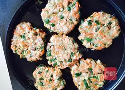 Illustration of how to make mixed vegetable meatloaf 8