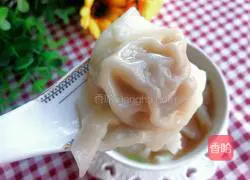 Illustration of how to make cabbage and pork wontons 11