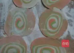 Illustration of how to make rainbow dumplings 21