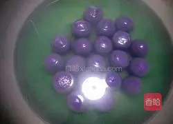 Illustration of how to make purple potato and osmanthus glutinous rice balls 15