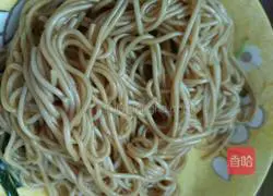 Illustration of our recipe for scallion oil noodles 7