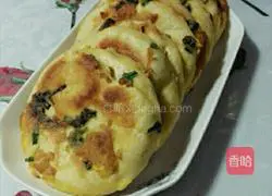 Illustration of how to make three-sided egg pancake 9