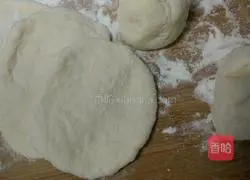 Illustration of how to make meat buns 4