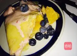 Illustration of how to make French pancakes (crepes) 10