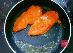 Illustration of how to make chicken fillet sandwich 4