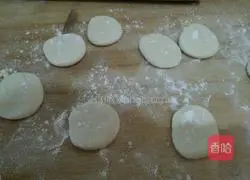 Illustration of how to make sour soup dumplings 3