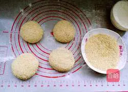 Illustration of making five-spice fermented sesame cake 14