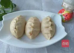 Leaf buns...Illustration of fennel stuffing 20