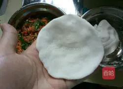 Illustration of how to make crystal dumplings 9