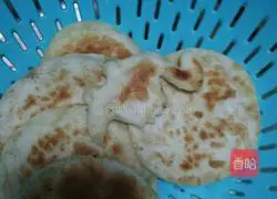 Illustration of how to make white flour steamed buns 8