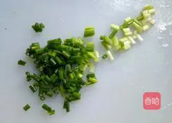 Illustration of how to make scallion pancakes 2
