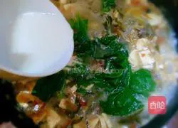 Illustration of how to cook sorghum flour cakes and rice 9