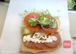 Illustration of how to make a sandwich 4