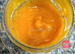 Illustration of how to make pumpkin buns 3