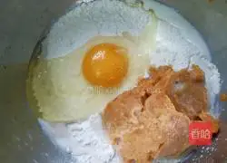 Milk sweet potato blossom steamed buns recipe illustration 7