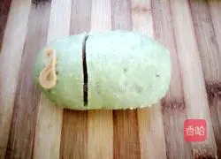 Illustration of how to make slipper steamed buns for couples 17