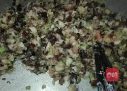 Illustration of how to make dumplings 1