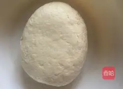 Illustration of how to make mutton and mushroom stuffed buns 3