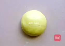 Egg-milk steamed buns Practice illustration 5