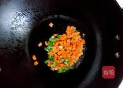 Sunflower Beef Fried Rice Illustration of how to do it 4