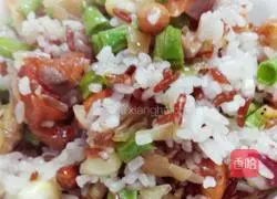 Illustration of how to make kimchi fried rice 12