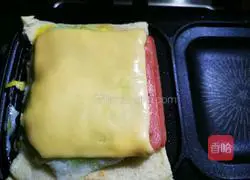 Egg Sandwich and Ham Recipe Illustration 7