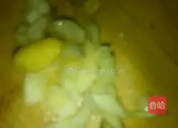 Wild vegetable fried noodles recipe 2