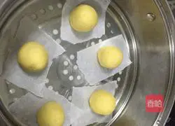 Illustration of how to make pumpkin milk steamed buns 13