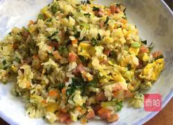 Illustration of how to make egg fried rice 8