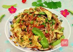 Illustration of how to make colorful fried noodles 11
