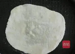 Illustration of how to make seasonal vegetable beef burrito 6