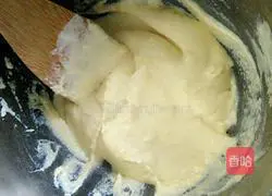 Illustration of how to make corn muffins 1