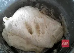 Illustration of how to make old noodle steamed buns 8