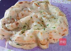 Illustration of how to make scallion pancake 11