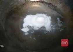 Illustration of how to make poached egg noodles 3